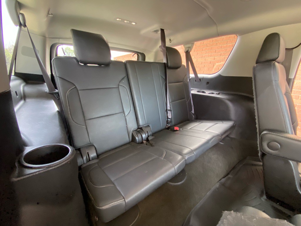 2017 Chevrolet Suburban Image 14