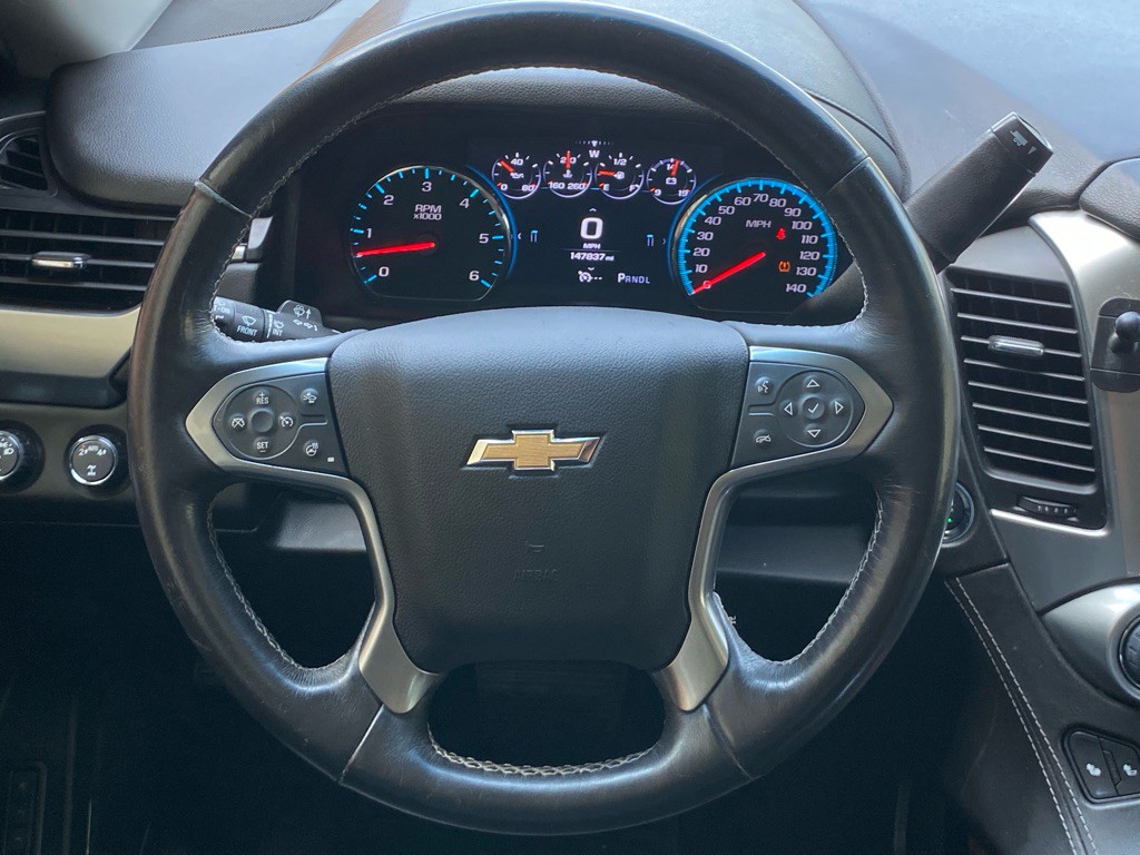 2017 Chevrolet Suburban Image 19