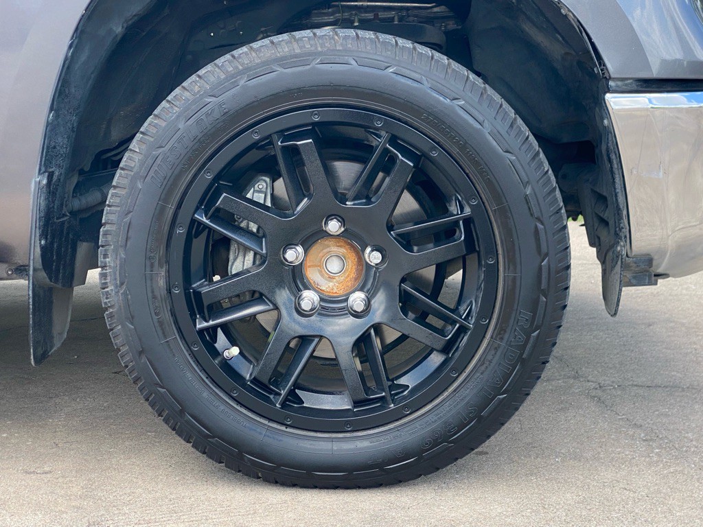 2021 Toyota Tundra Image 7