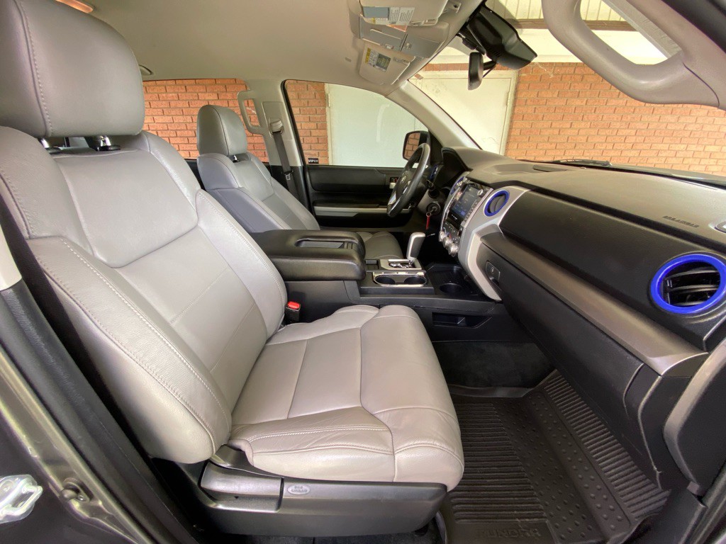2021 Toyota Tundra Image 17