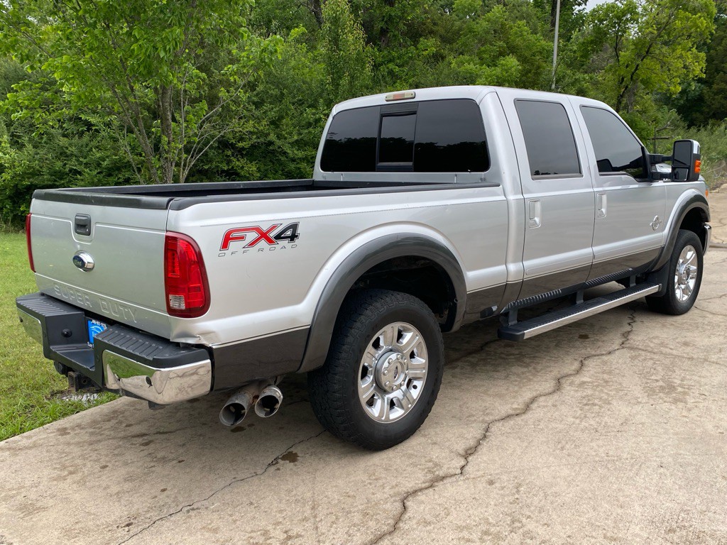 2015 Ford F-250 Image 5