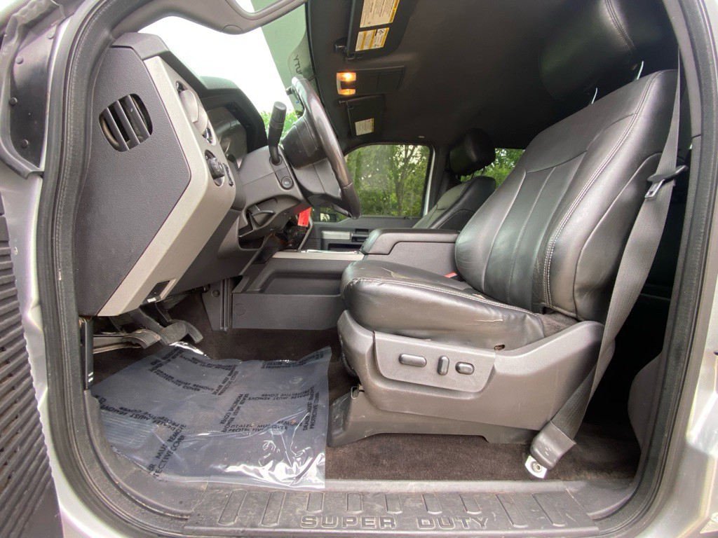 2015 Ford F-250 Image 9