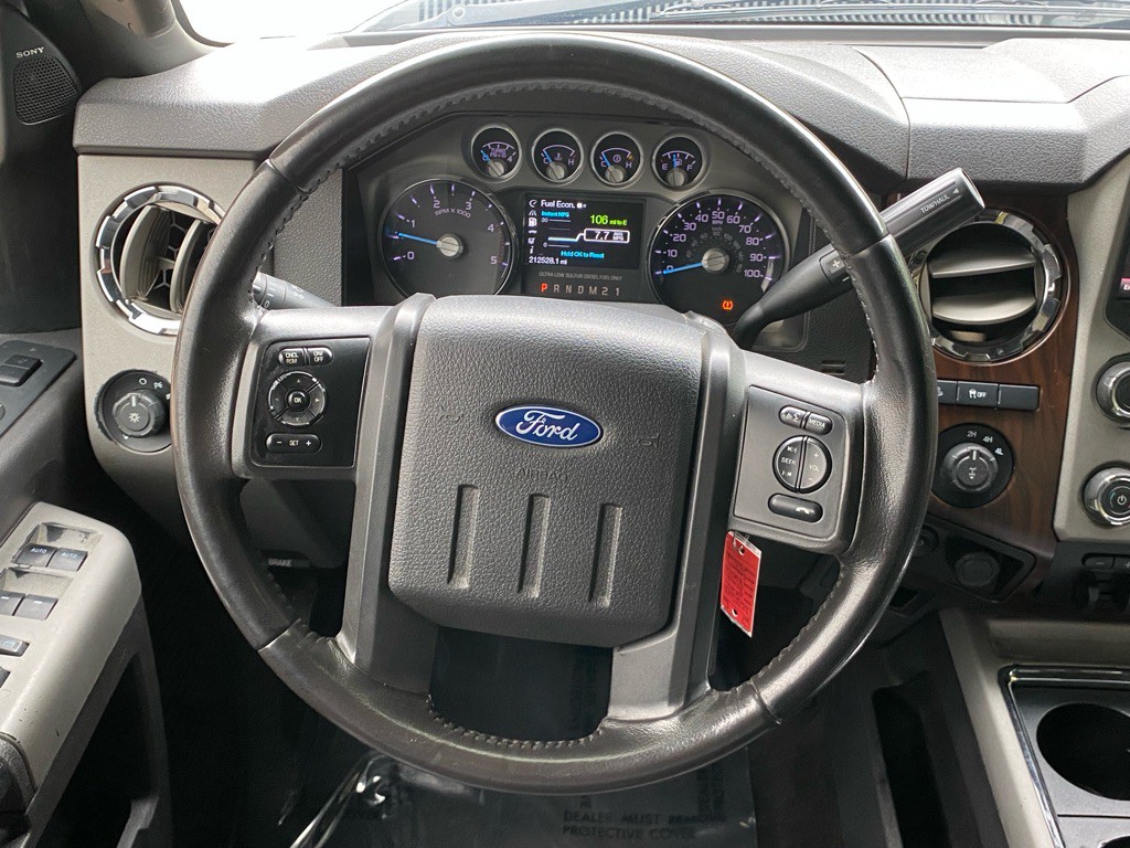 2015 Ford F-250 Image 17