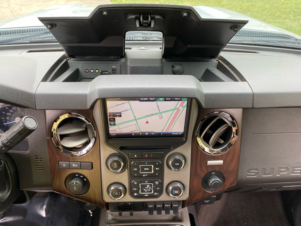 2015 Ford F-250 Image 18