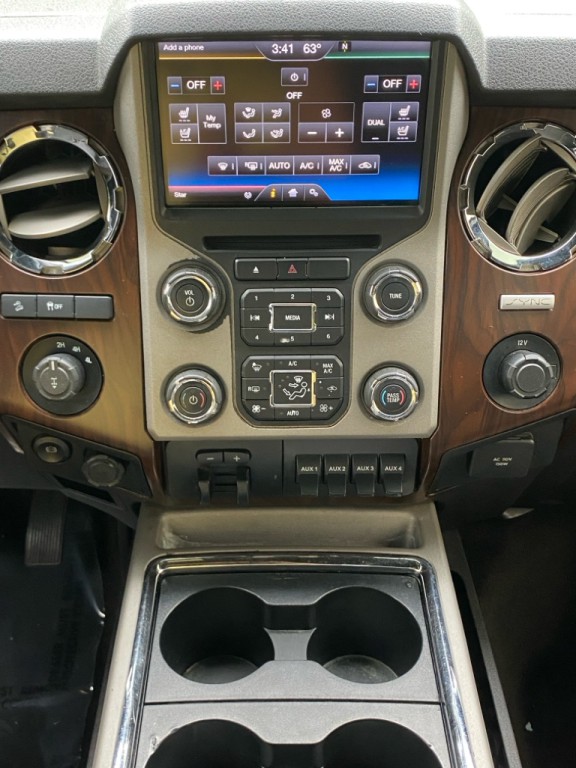 2015 Ford F-250 Image 20