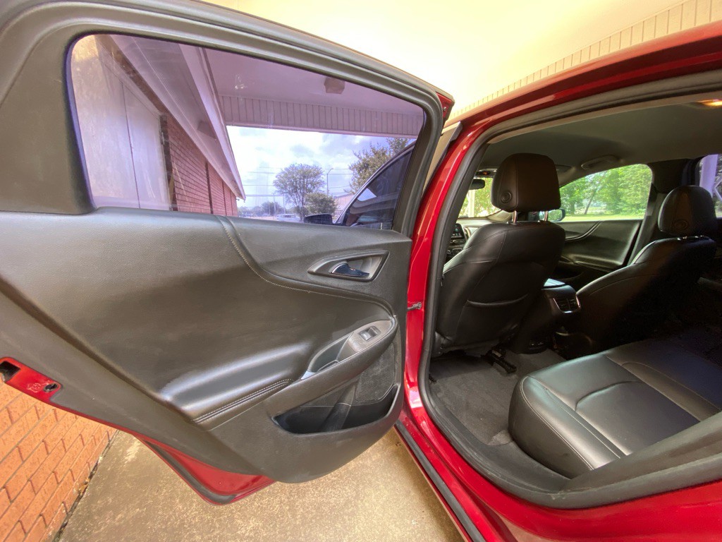 2018 Chevrolet Malibu Image 10