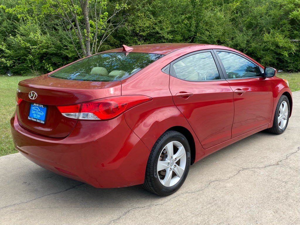 2012 Hyundai Elantra Image 4