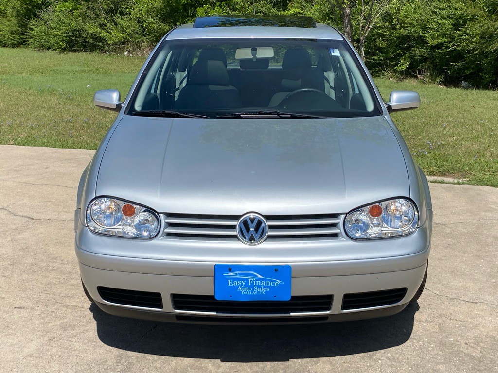 2004 Volkswagen Golf Image 2