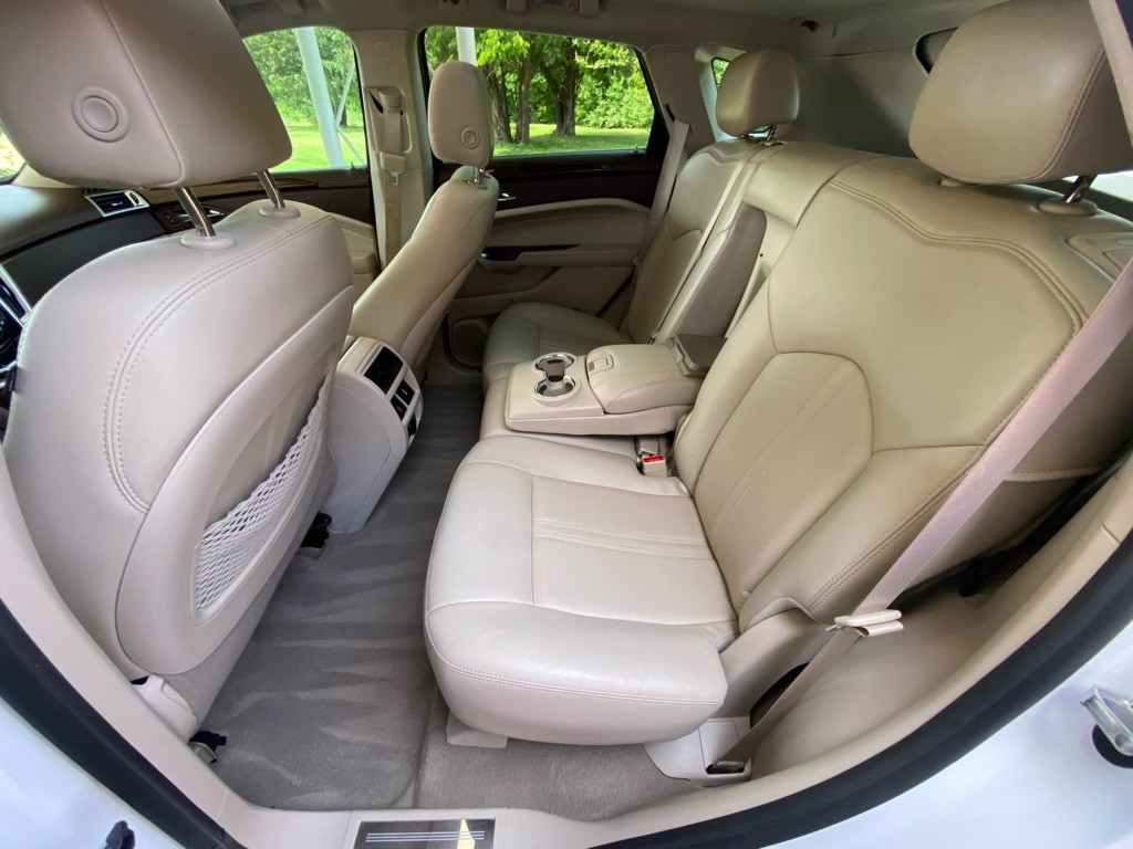 2015 Cadillac SRX Image 11