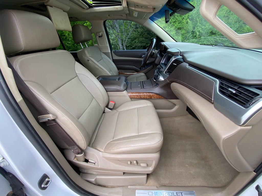 2019 Chevrolet Tahoe Image 16