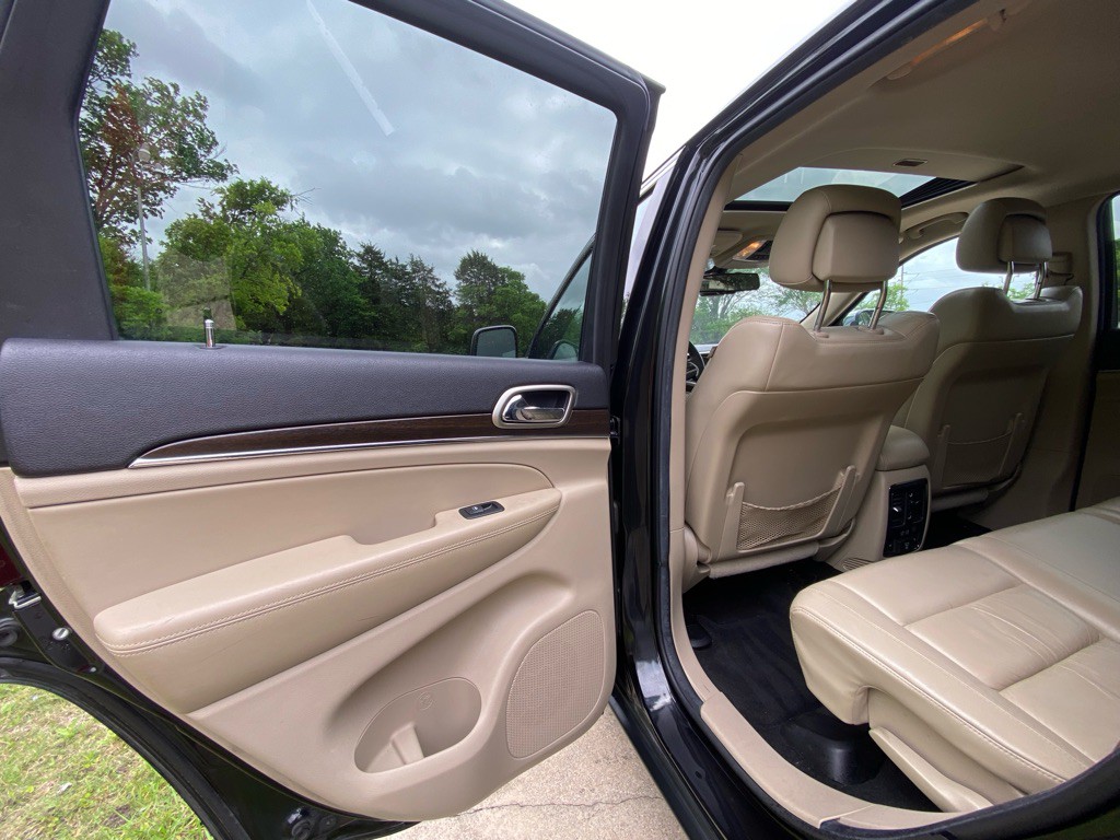 2014 Jeep Grand Cherokee Image 9
