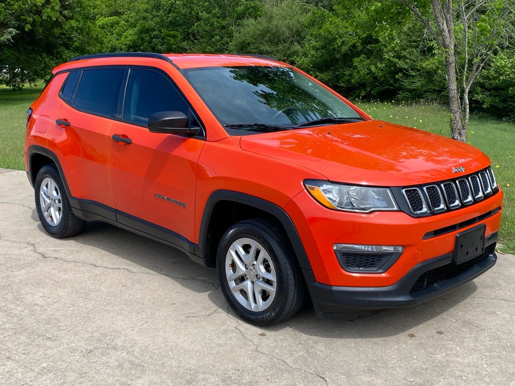 2018 Jeep Compass Image 1
