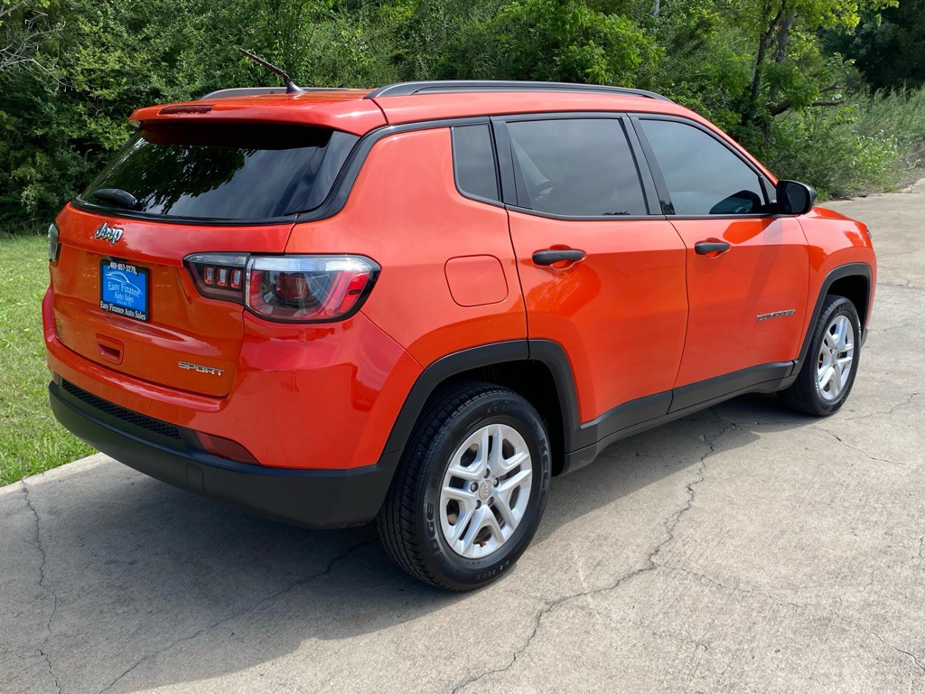 2018 Jeep Compass Image 4