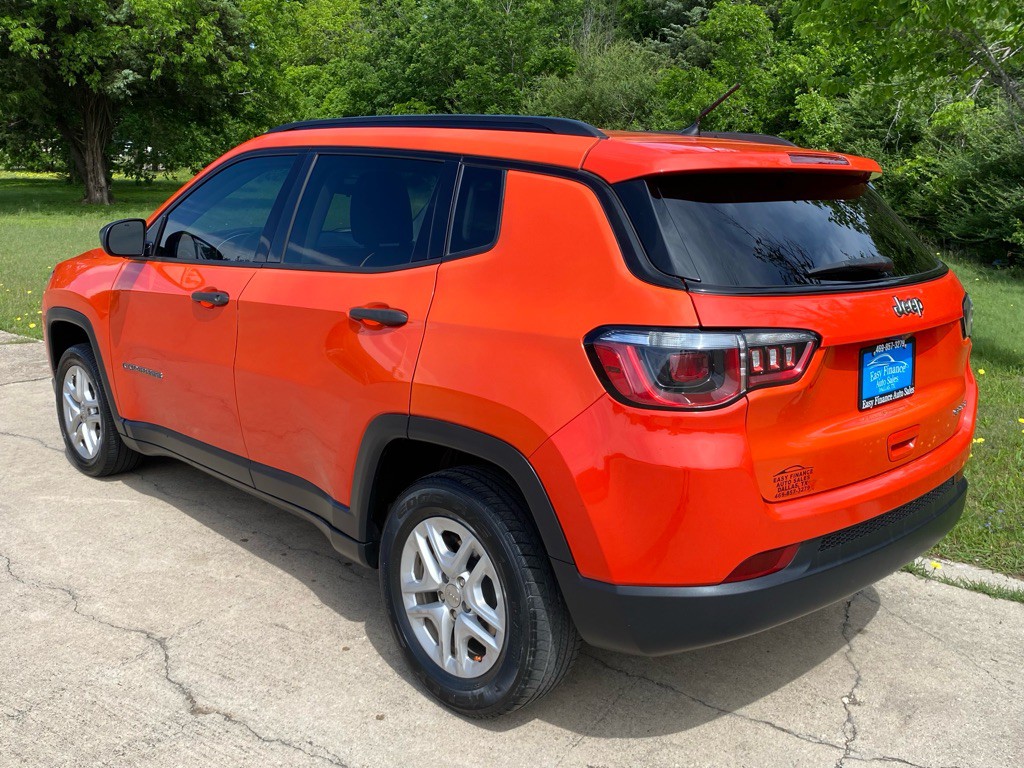 2018 Jeep Compass Image 6
