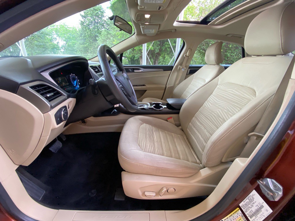2016 Ford Fusion Image 9