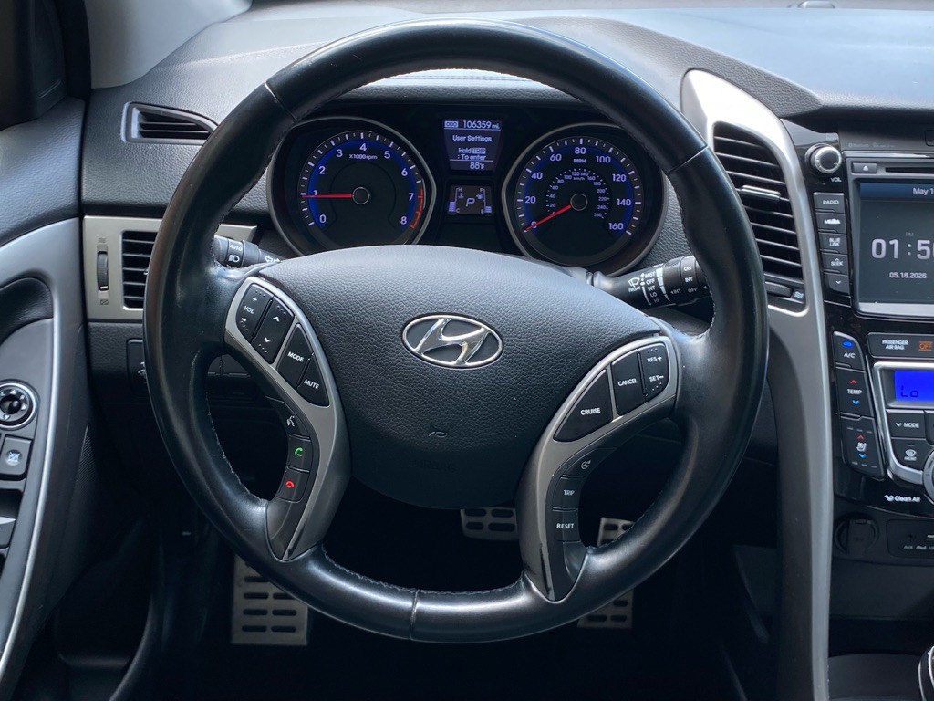 2016 Hyundai Elantra Image 15