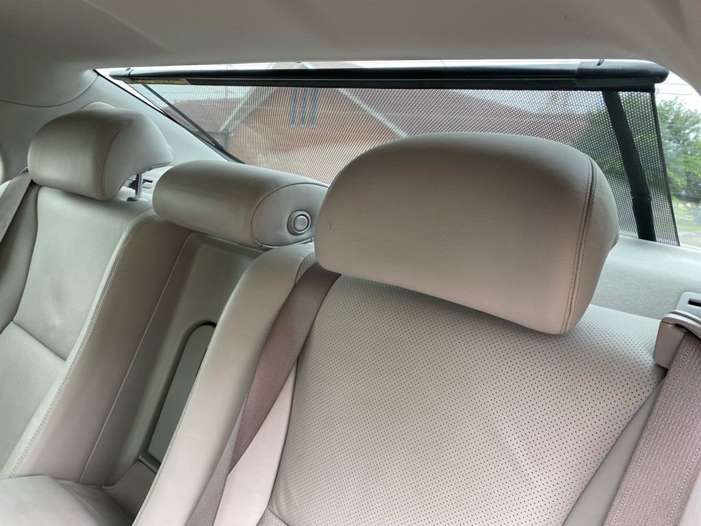 2007 Lexus LS Image 11