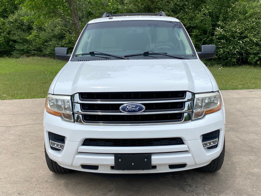2017 Ford Expedition Image 2