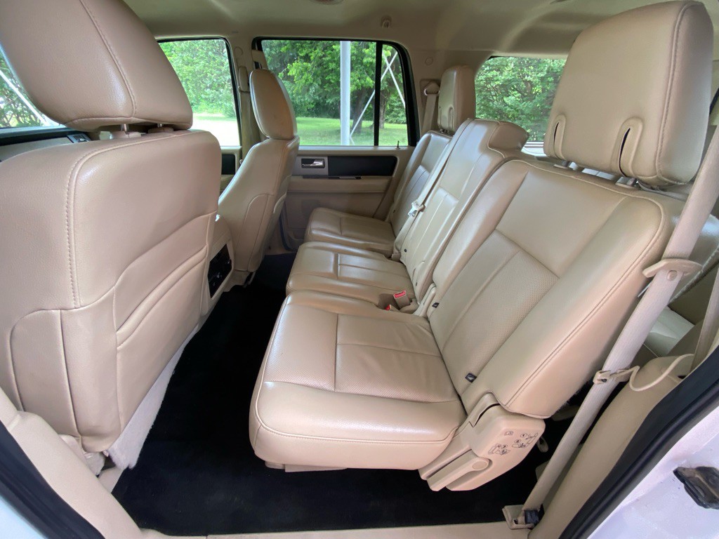 2017 Ford Expedition Image 10
