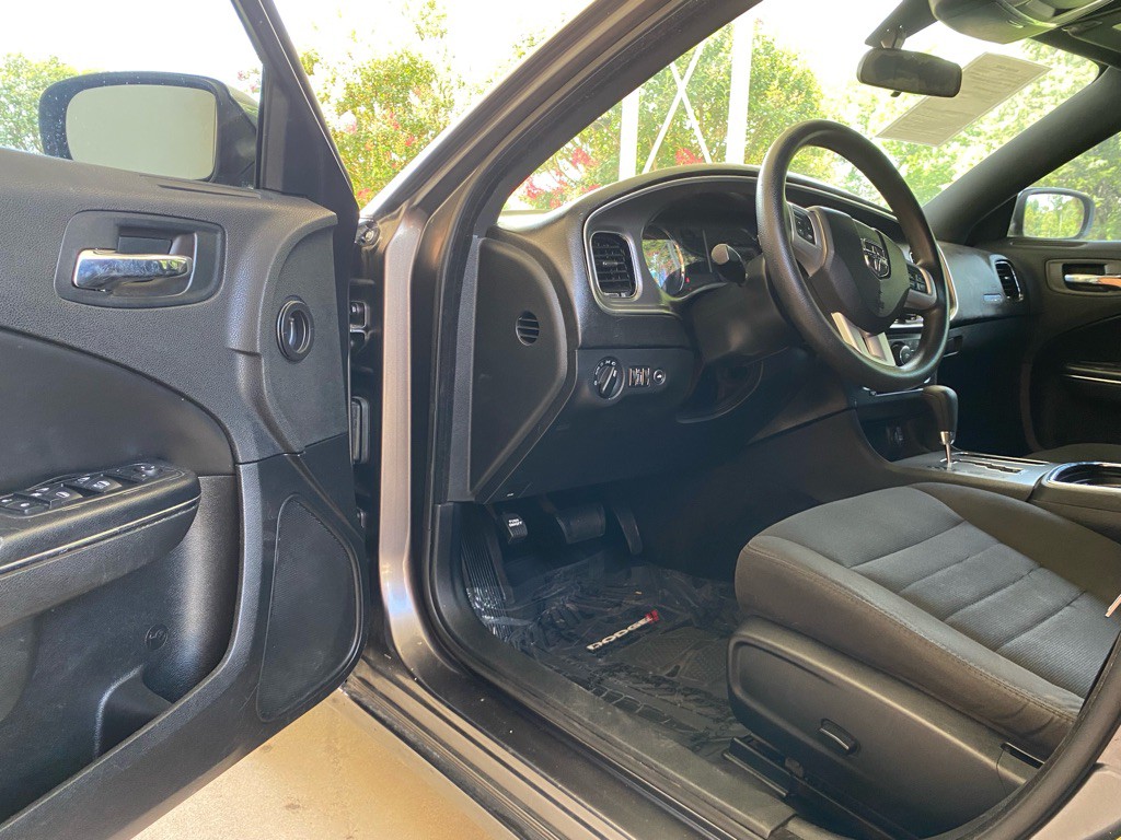 2013 Dodge Charger Image 8