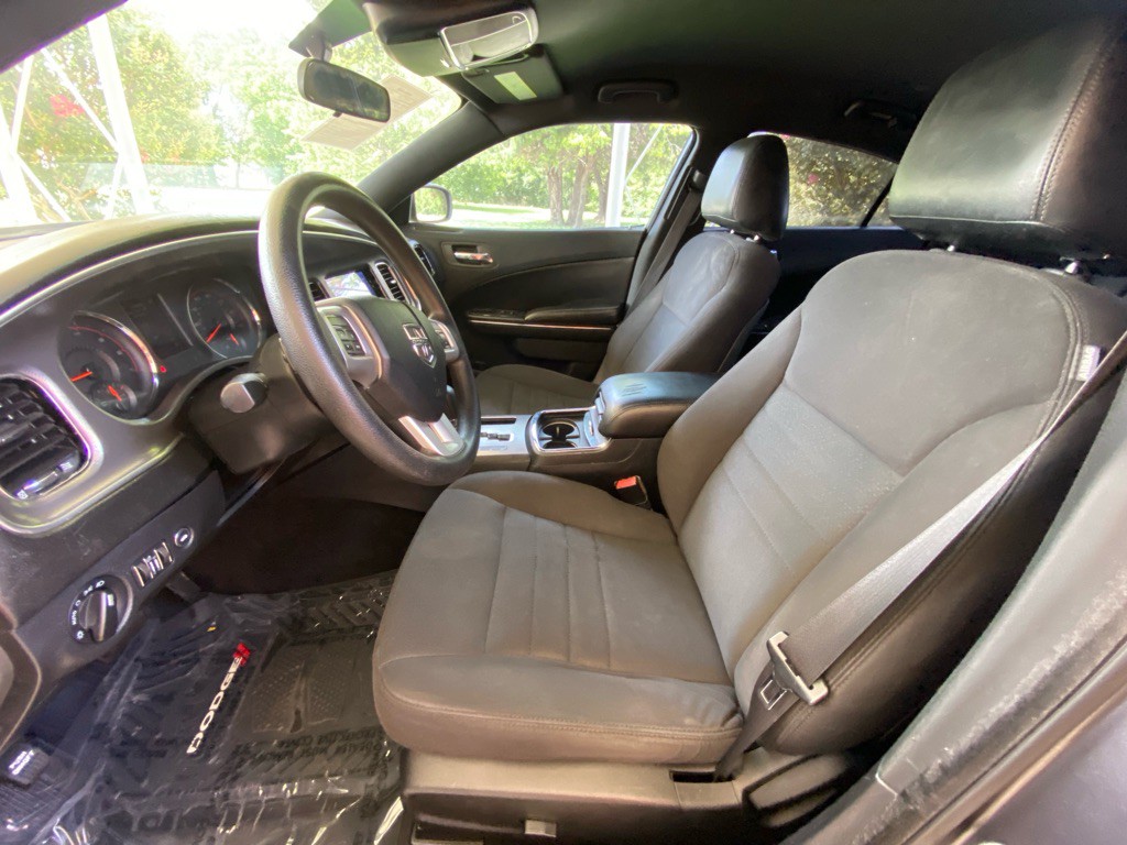 2013 Dodge Charger Image 9
