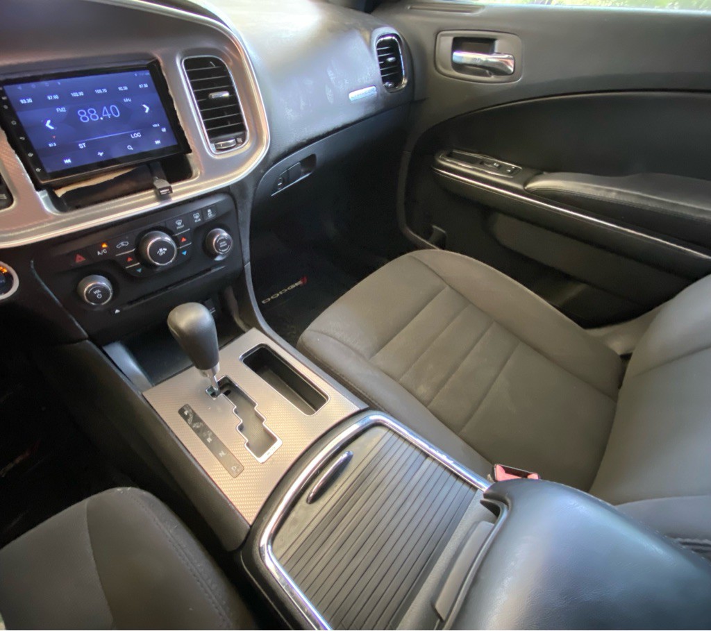 2013 Dodge Charger Image 17