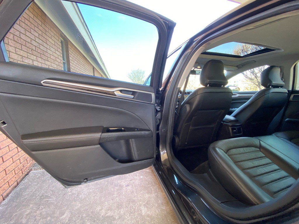 2016 Ford Fusion Image 10