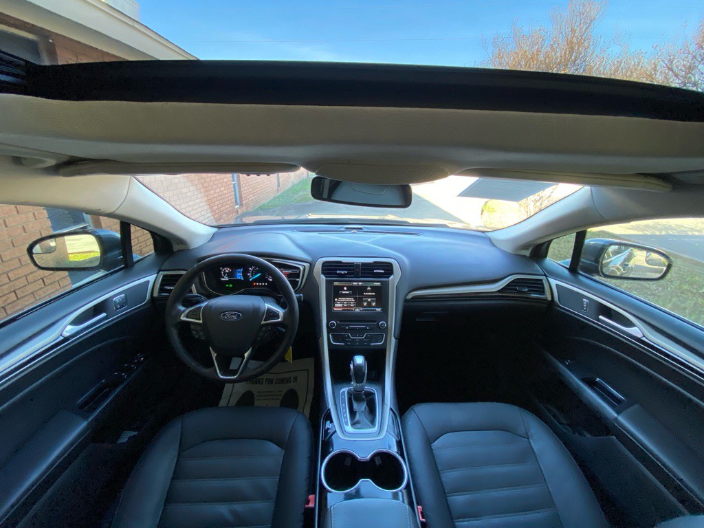 2016 Ford Fusion Image 14