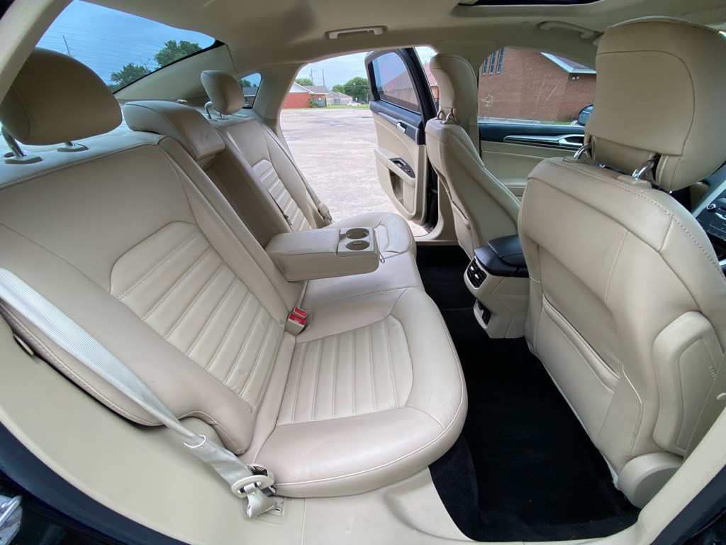 2014 Ford Fusion Image 12