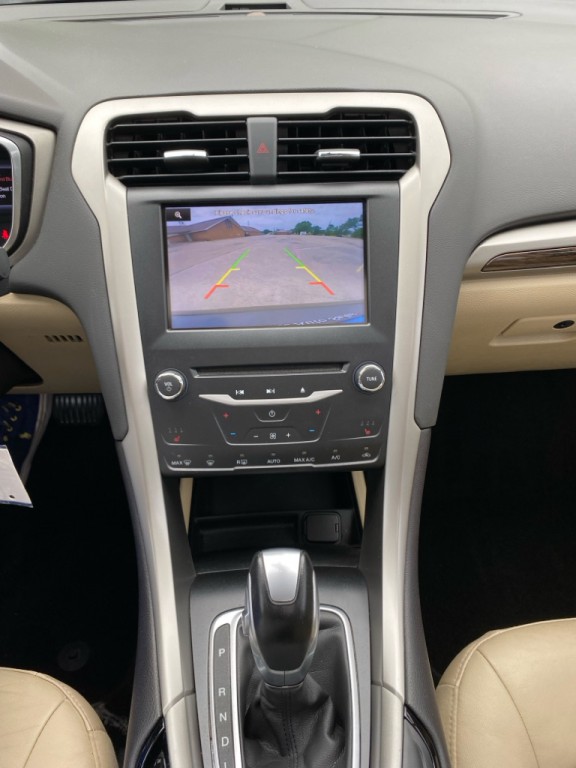 2014 Ford Fusion Image 16