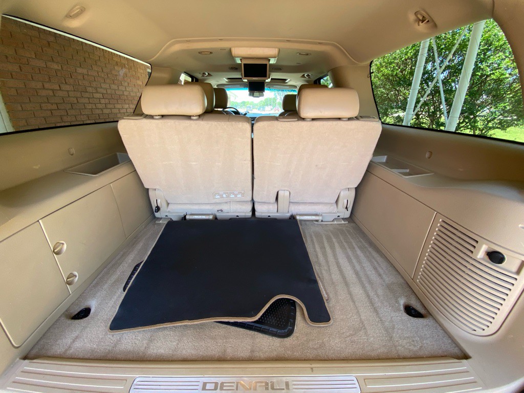 2011 GMC Yukon Image 14