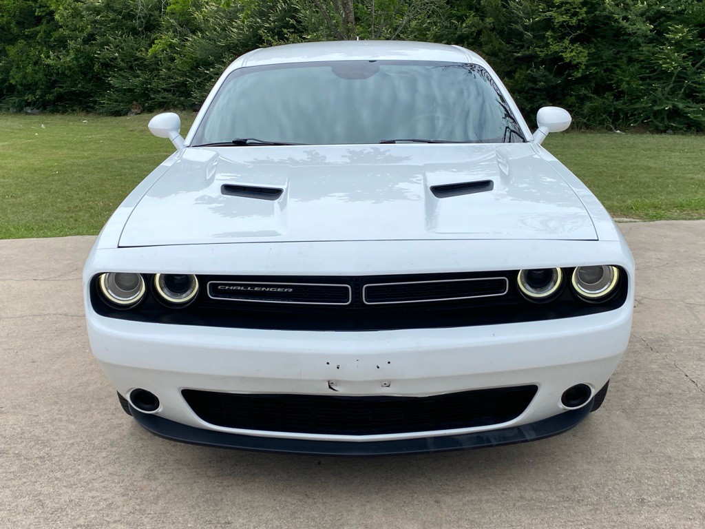 2015 Dodge Challenger Image 2