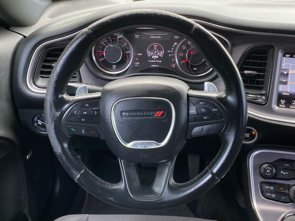 2015 Dodge Challenger Image 14