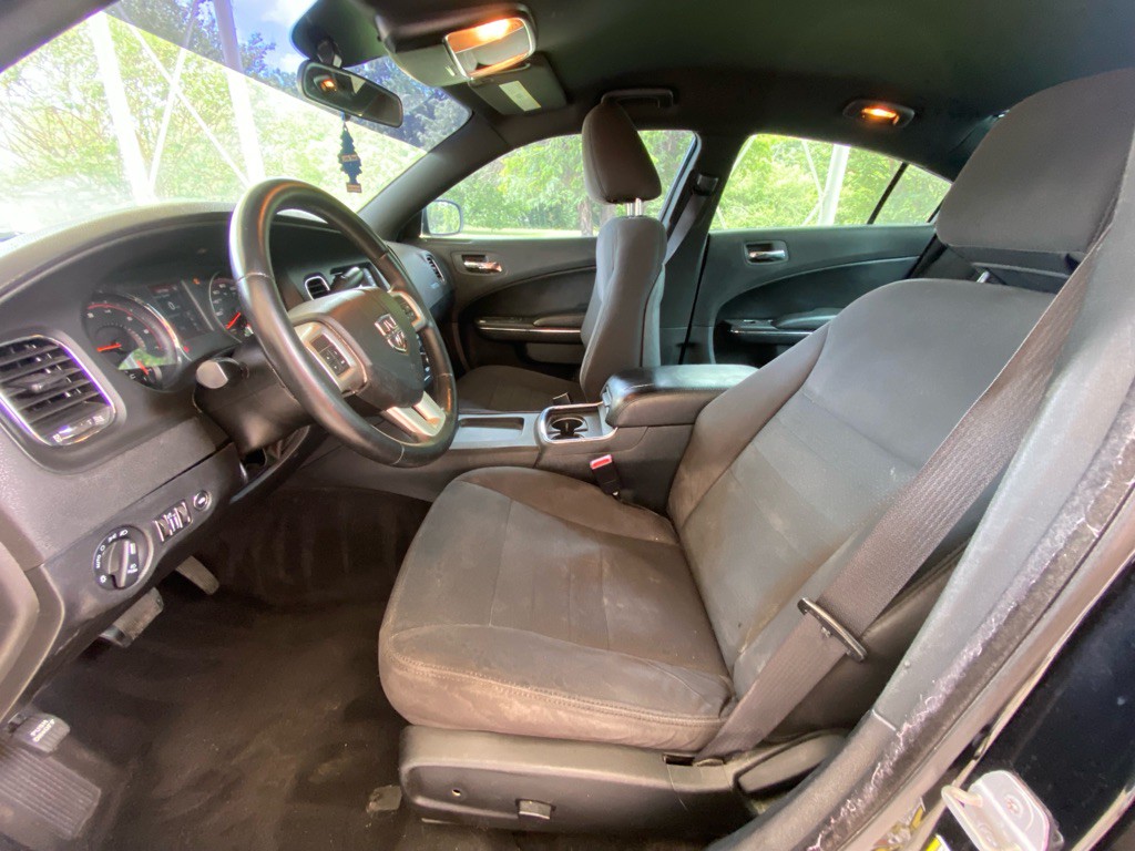 2013 Dodge Charger Image 9