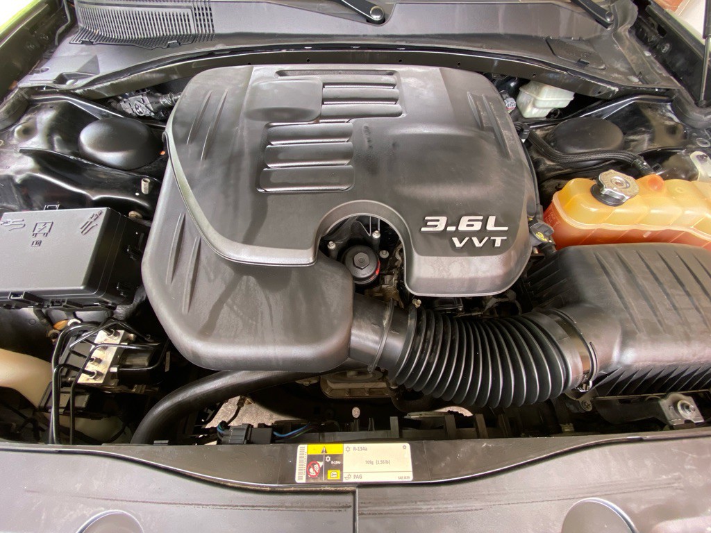 2013 Dodge Charger Image 16