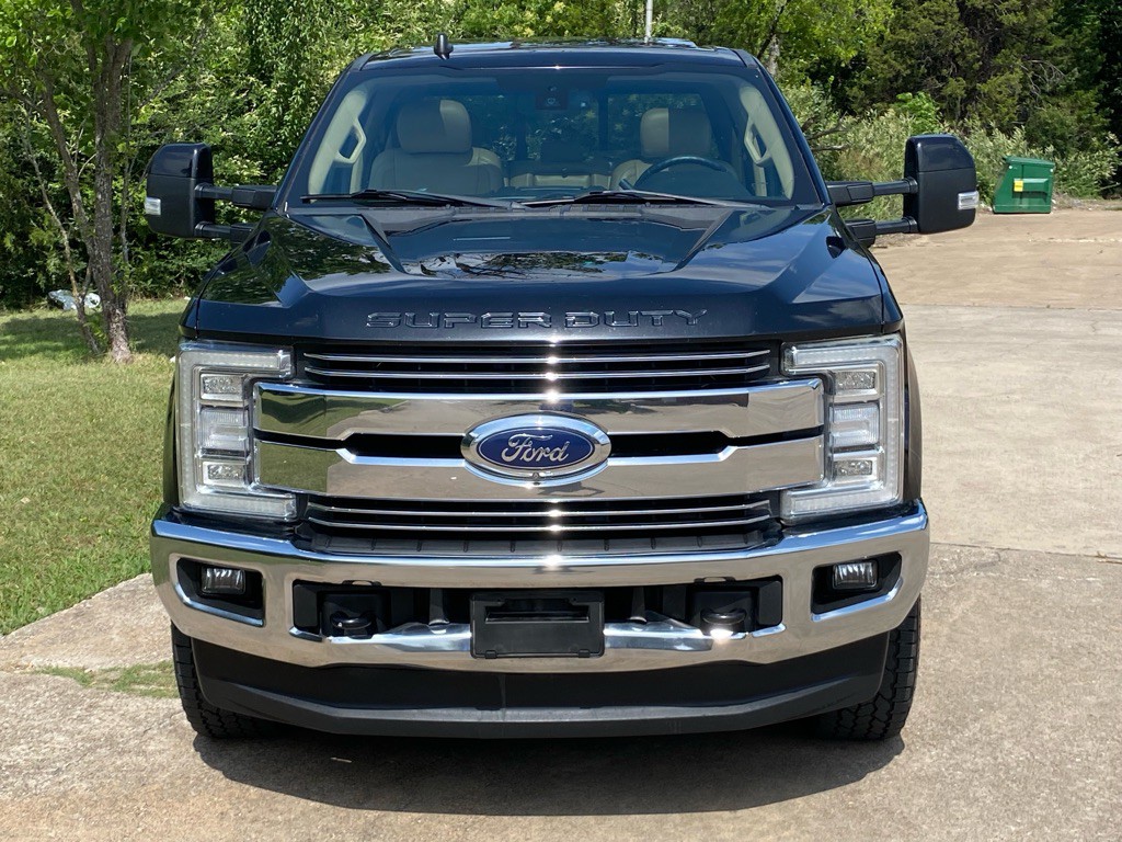 2019 Ford F-250 Image 2