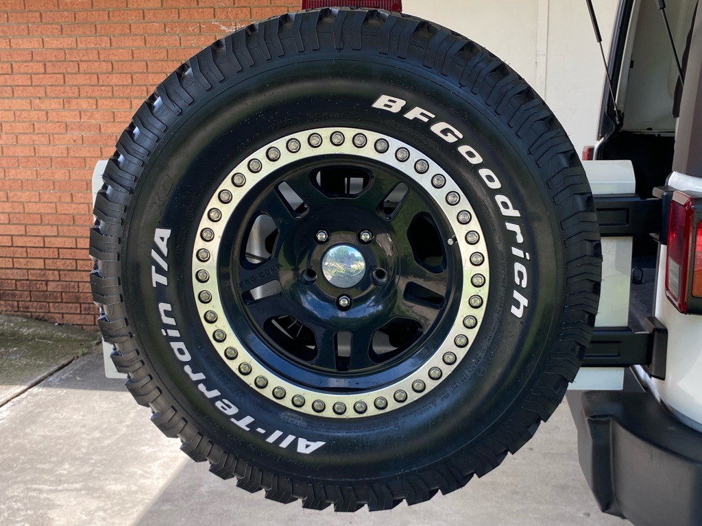 2010 Jeep Wrangler Image 18