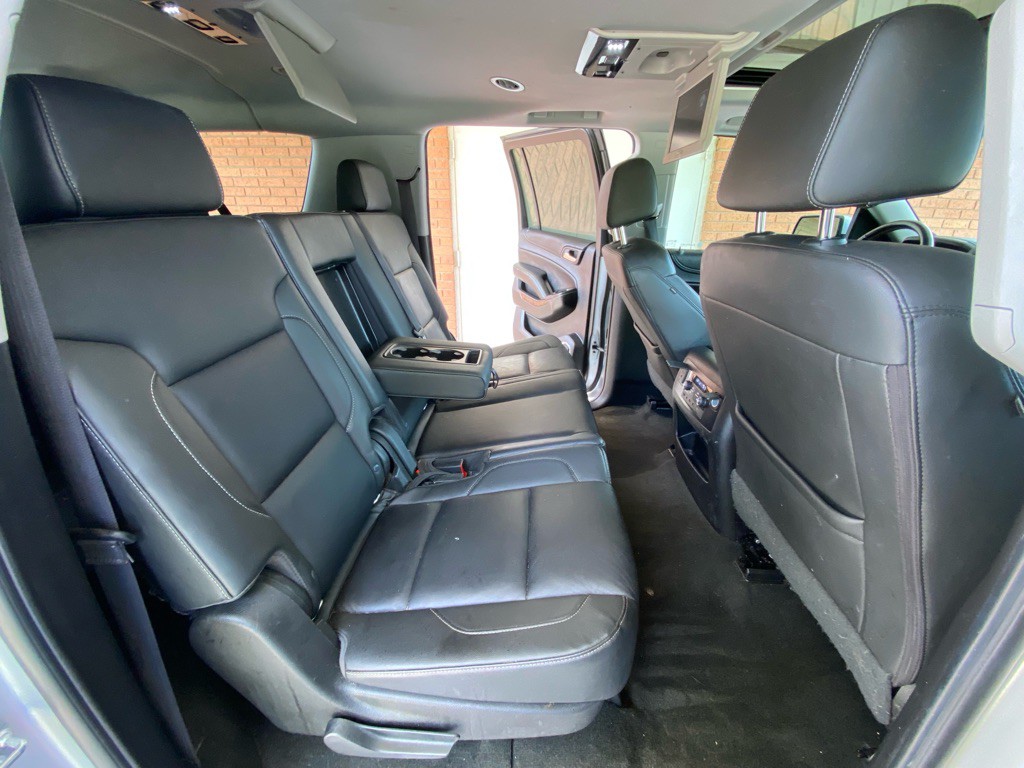 2018 Chevrolet Suburban Image 14