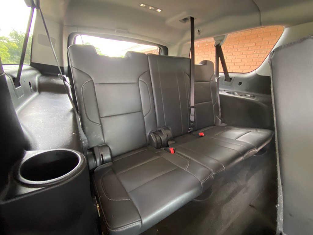2018 Chevrolet Suburban Image 15
