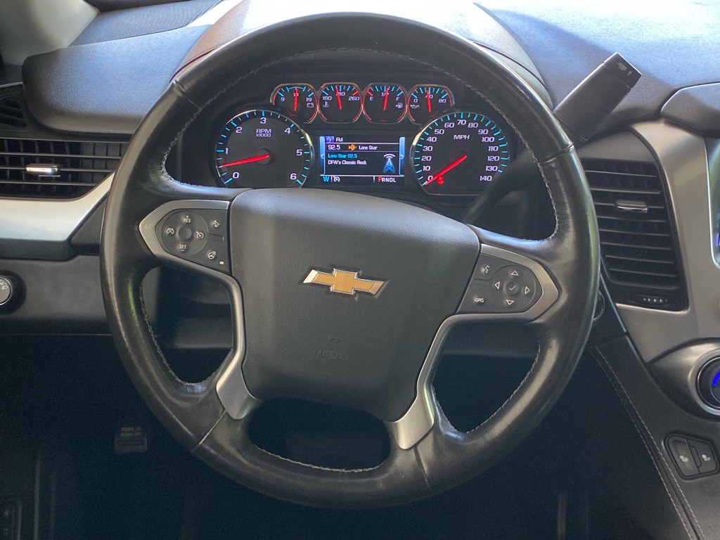 2018 Chevrolet Suburban Image 19