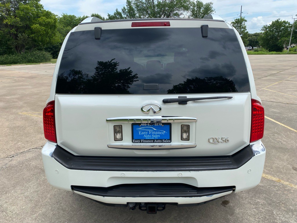 2008 INFINITI QX56 Image 5