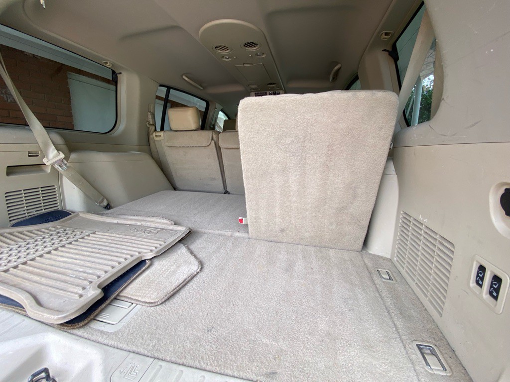 2008 INFINITI QX56 Image 14