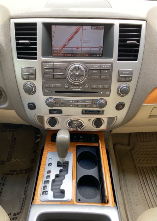 2008 INFINITI QX56 Image 20