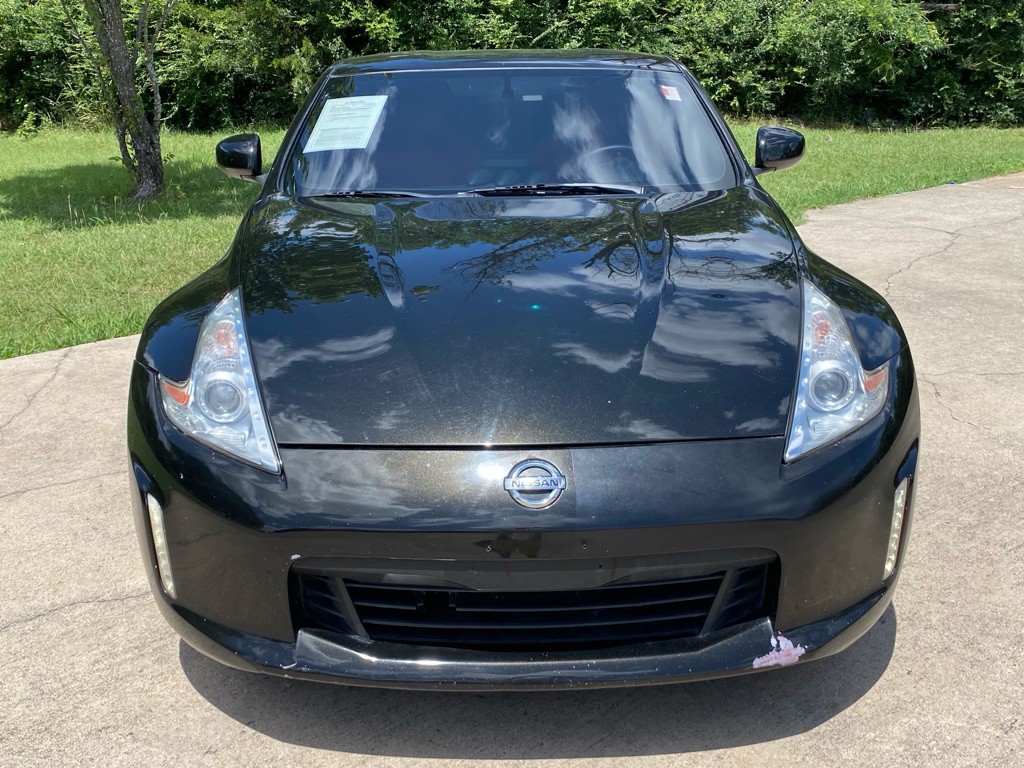 2013 Nissan 370Z Image 2