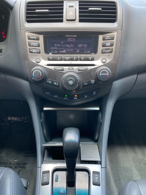 2007 Honda Accord Image 16