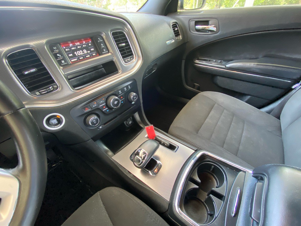 2014 Dodge Charger Image 17