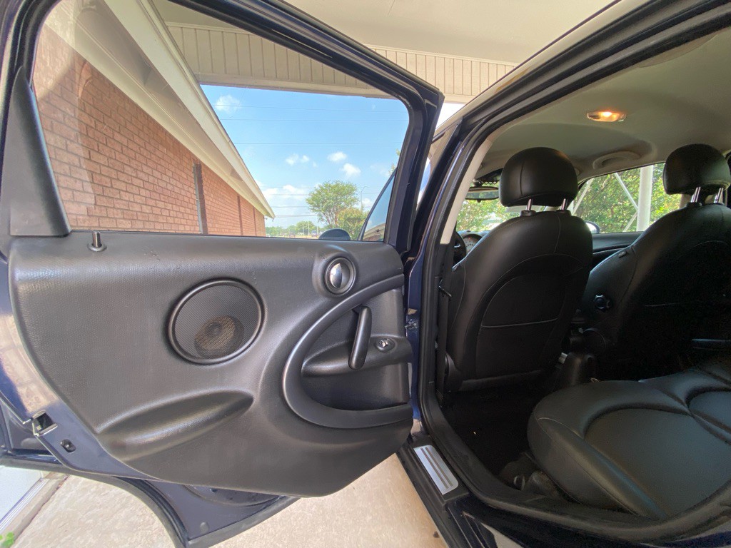 2014 MINI Cooper Image 10