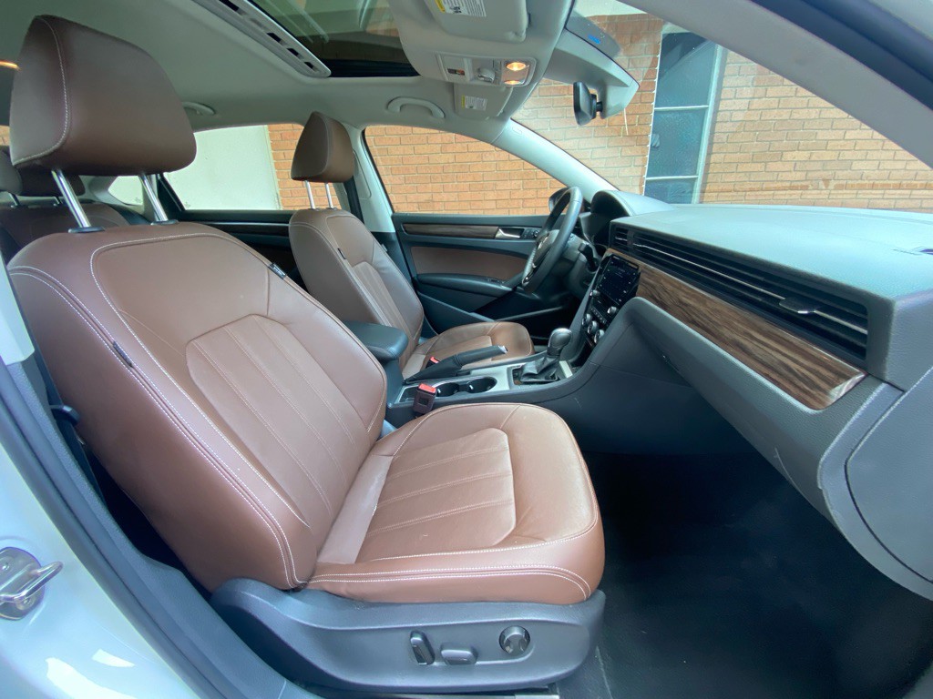 2022 Volkswagen Passat Image 14