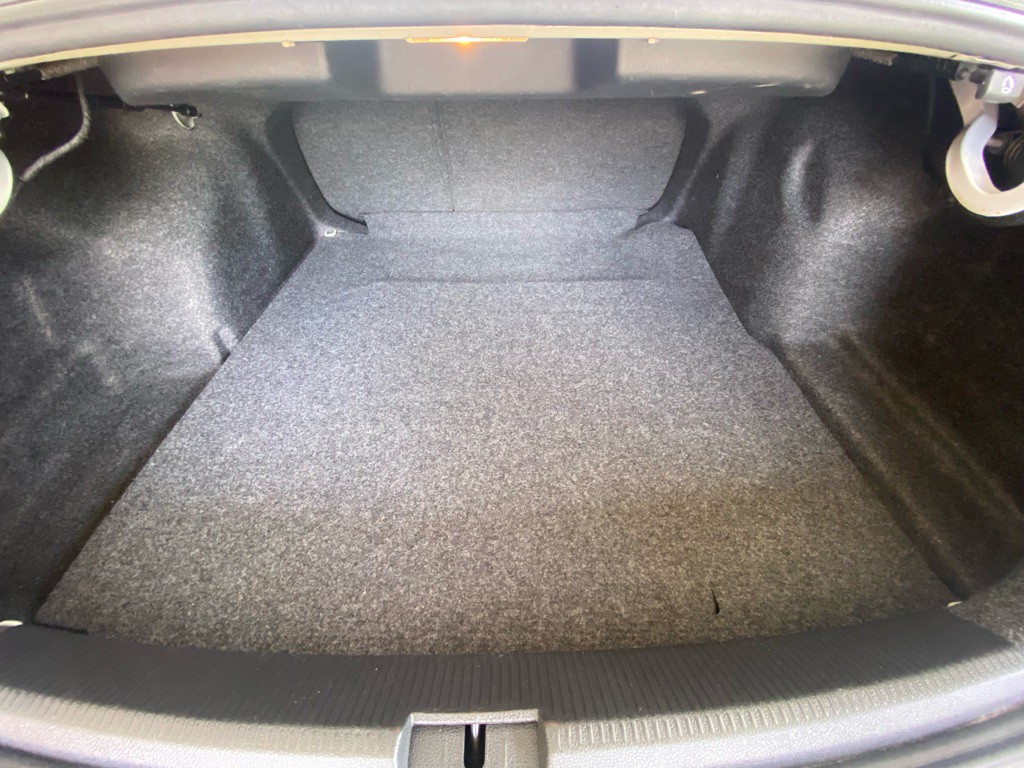 2022 Volkswagen Passat Image 19