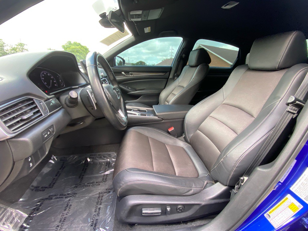 2020 Honda Accord Image 9